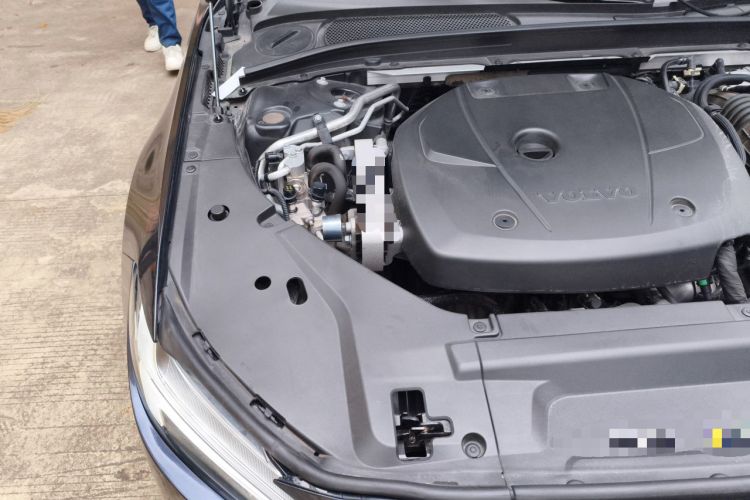 Used Volvo S90 New Energy 2022 T8 eDrive Hybrid Luxury Edition Engine Bay Right