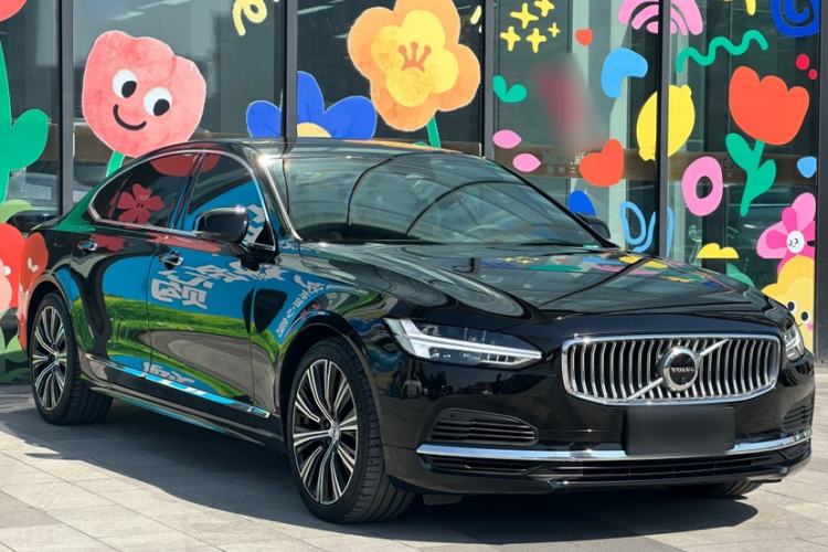 Used Volvo S90 New Energy 2022 T8 eDrive Hybrid Luxury Edition Exterior 2