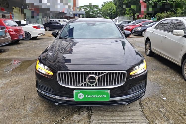Used Volvo S90 New Energy 2022 T8 eDrive Hybrid Luxury Edition Front
