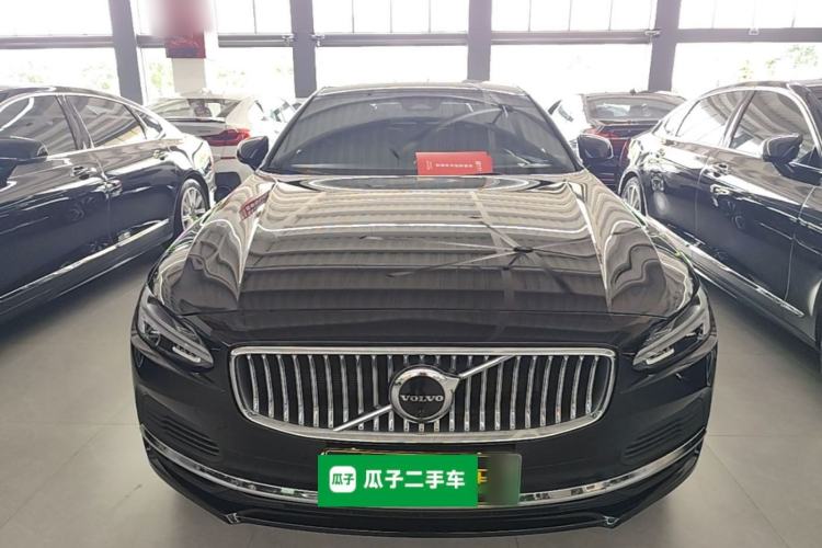 Used Volvo S90 New Energy 2022 T8 eDrive Hybrid Luxury Edition Front