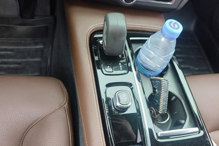Used Volvo S90 New Energy 2022 Restyled T8 E-Drive Hybrid Zhiyi Luxury Edition Gear Lever