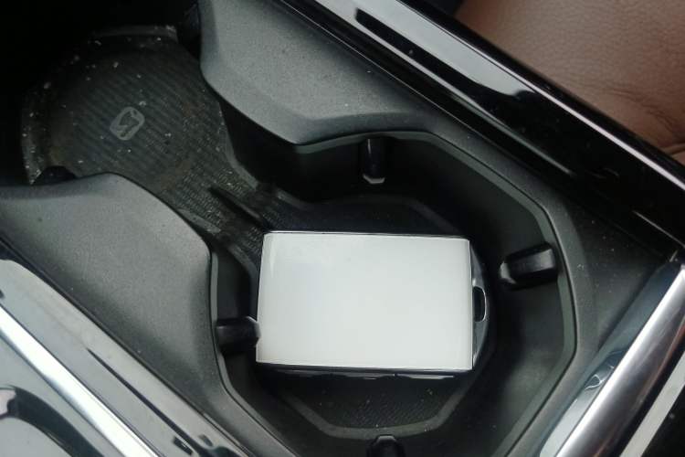 Used Volvo S90 New Energy 2022 T8 eDrive Hybrid Luxury Edition Interior 1