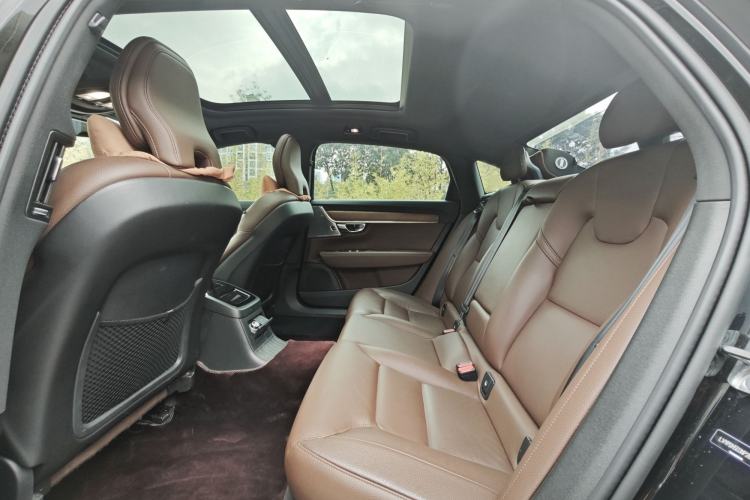 Used Volvo S90 New Energy 2022 Restyled T8 E-Drive Hybrid Zhiyi Luxury Edition Interior 3