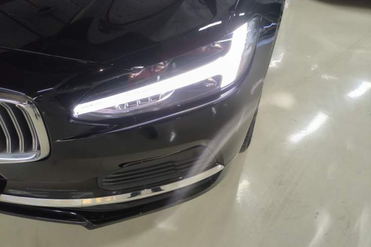 Used Volvo S90 New Energy 2022 Restyled T8 E-Drive Hybrid Zhiyi Luxury Edition Left Front Headlight