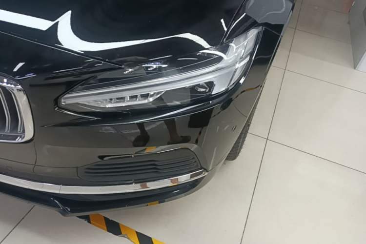Used Volvo S90 New Energy 2022 T8 eDrive Hybrid Luxury Edition Left Front Headlight