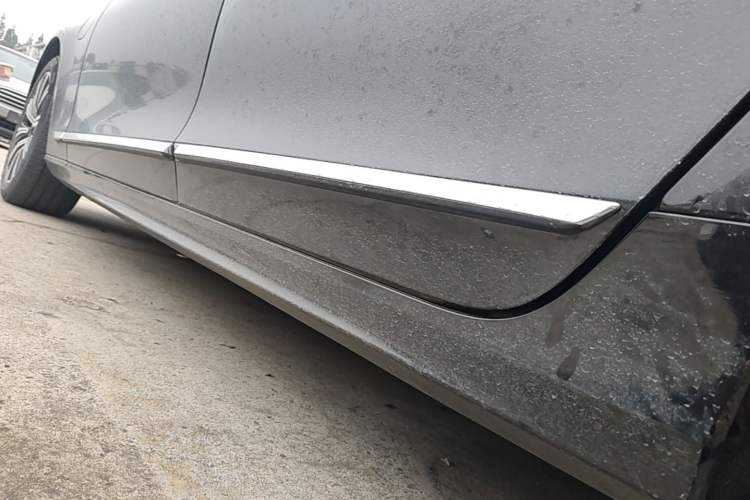 Used Volvo S90 New Energy 2022 Restyled T8 E-Drive Hybrid Zhiyi Luxury Edition Left Side Sill