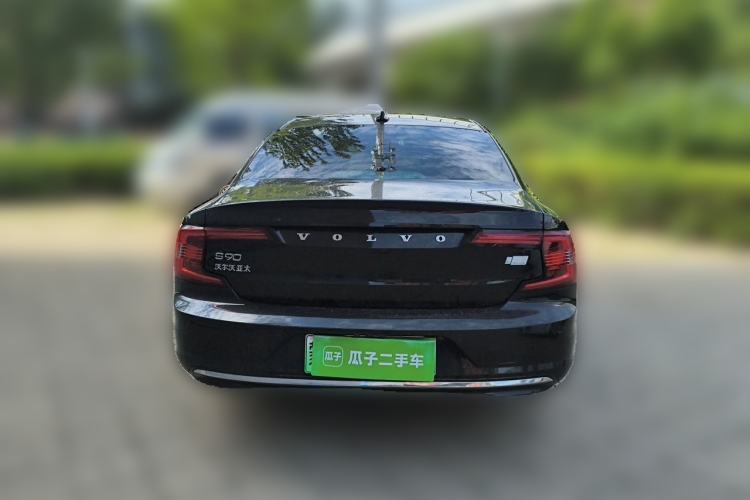 Used Volvo S90 New Energy 2022 T8 eDrive Hybrid Luxury Edition Rear