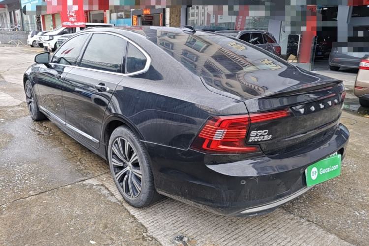 Used Volvo S90 New Energy 2022 T8 eDrive Hybrid Luxury Edition Rear Left 45 Deg