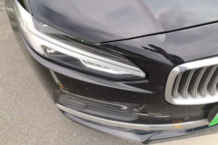 Used Volvo S90 New Energy 2022 T8 eDrive Hybrid Luxury Edition Right Front Headlight