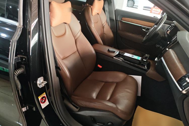 Used Volvo S90 New Energy 2022 Restyled T8 E-Drive Hybrid Zhiyi Luxury Edition Right Front Seat