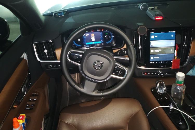 Used Volvo S90 New Energy 2022 T8 eDrive Hybrid Luxury Edition Steering Wheel