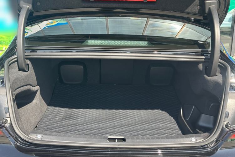 Used Volvo S90 New Energy 2022 T8 eDrive Hybrid Luxury Edition Trunk