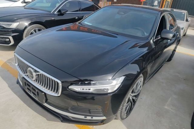 Used Volvo S90 New Energy 2022 T8 eDrive Hybrid Luxury Edition