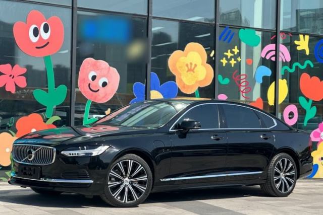 Used Volvo S90 New Energy 2022 T8 eDrive Hybrid Luxury Edition