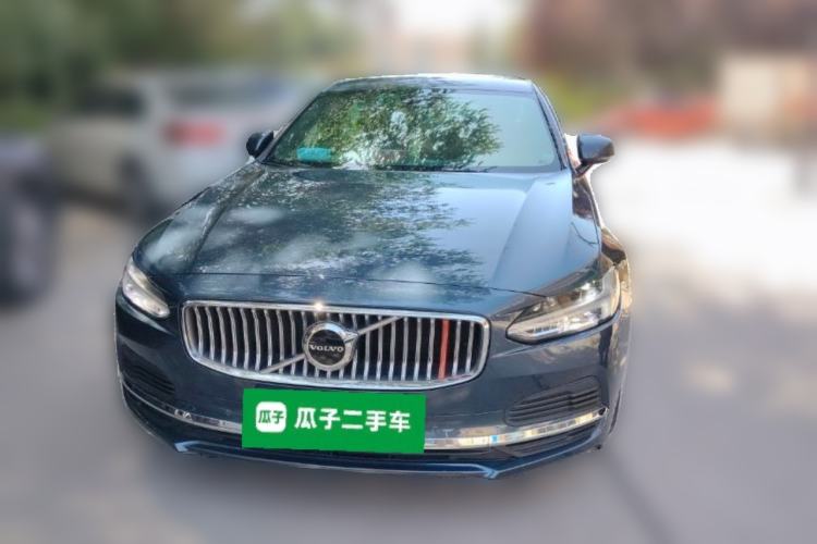Used Volvo S90 New Energy 2022 T8 eDrive Hybrid Luxury Edition Front