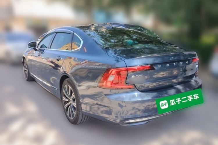 Used Volvo S90 New Energy 2022 T8 eDrive Hybrid Luxury Edition Rear Left 45 Deg