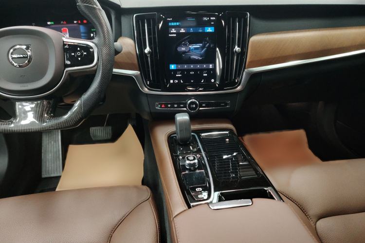 Used Volvo S90 New Energy 2022 T8 eDrive Hybrid Luxury Edition Audio And AC Panel