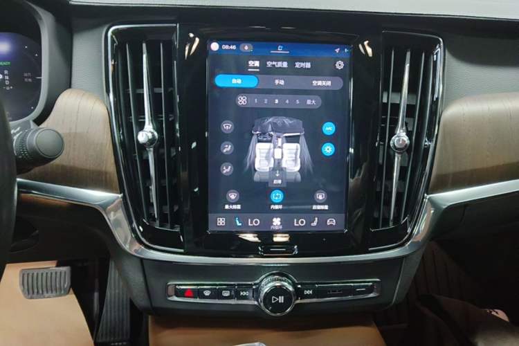 Used Volvo S90 New Energy 2022 Facelift T8 E-Drive Hybrid Intelligent Luxury Edition Audio And AC Panel