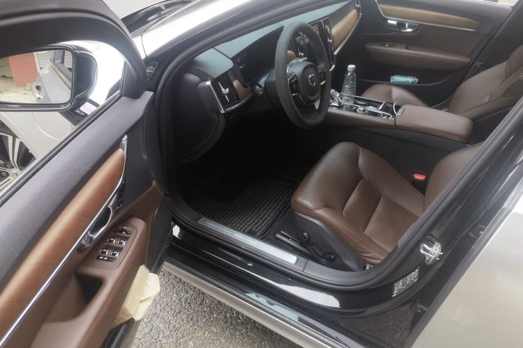 Used Volvo S90 New Energy 2022 Restyled T8 E-Drive Hybrid Zhiyi Luxury Edition Driver Seat