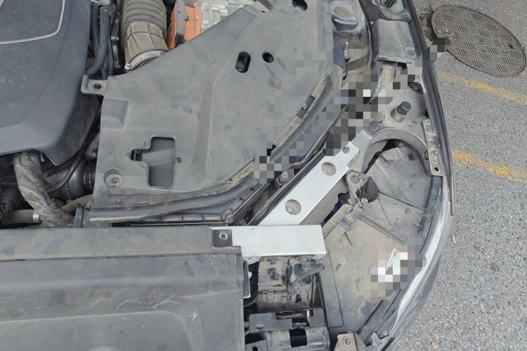 Used Volvo S90 New Energy 2022 T8 eDrive Hybrid Luxury Edition Engine Bay Left