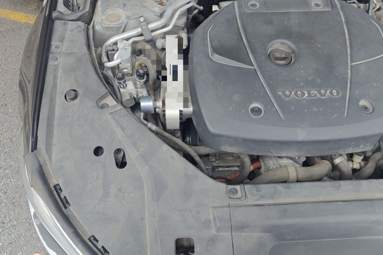Used Volvo S90 New Energy 2022 T8 eDrive Hybrid Luxury Edition Engine Bay Right