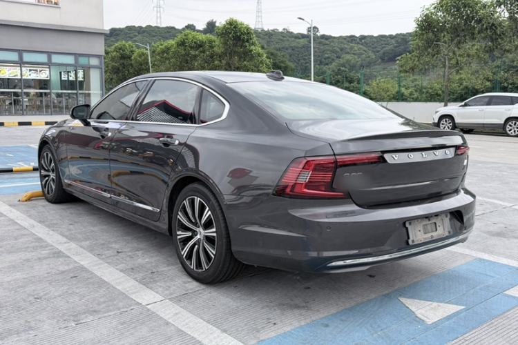 Used Volvo S90 New Energy 2022 T8 eDrive Hybrid Luxury Edition Exterior 1