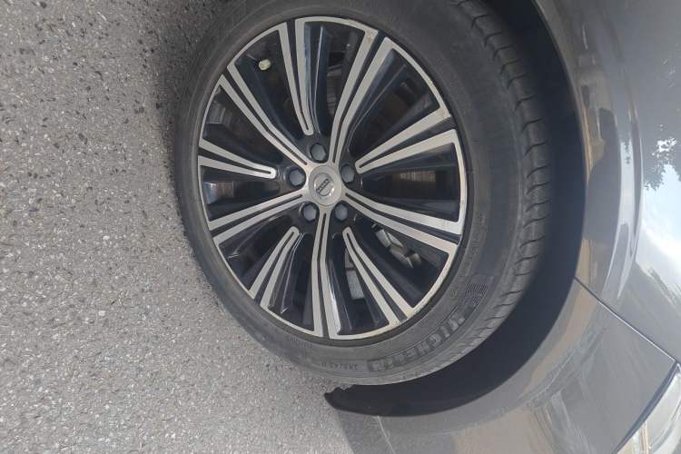 Used Volvo S90 New Energy 2022 T8 eDrive Hybrid Luxury Edition Exterior 1