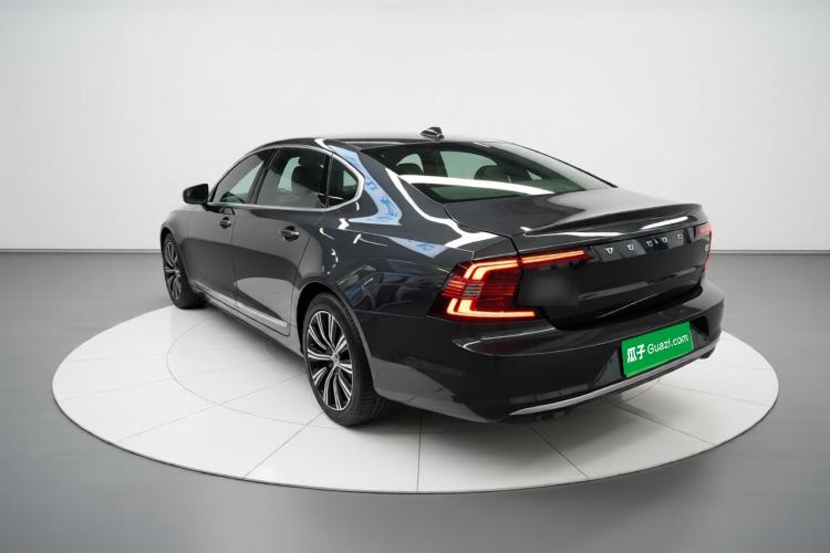 Used Volvo S90 New Energy 2022 T8 eDrive Hybrid Luxury Edition Exterior 2