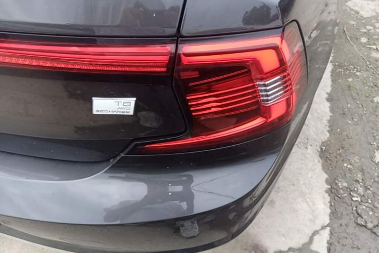 Used Volvo S90 New Energy 2022 T8 eDrive Hybrid Luxury Edition Exterior 3