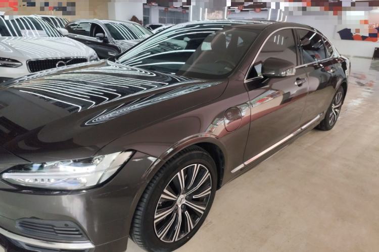Used Volvo S90 New Energy 2022 T8 eDrive Hybrid Luxury Edition Exterior 4