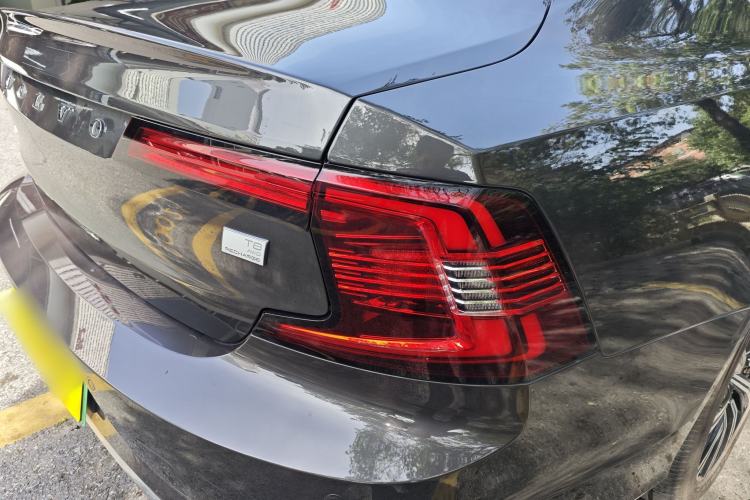 Used Volvo S90 New Energy 2022 T8 eDrive Hybrid Luxury Edition Exterior 5