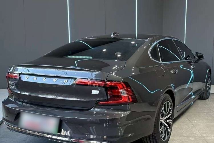 Used Volvo S90 New Energy 2022 T8 eDrive Hybrid Luxury Edition Exterior 6