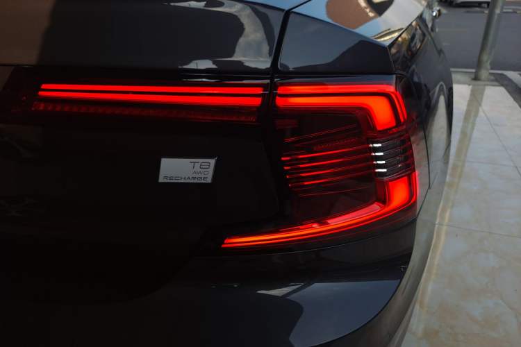 Used Volvo S90 New Energy 2022 Restyled T8 E-Drive Hybrid Zhiyi Luxury Edition Exterior 6