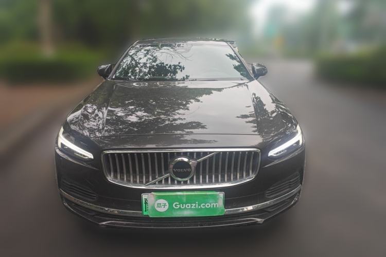 Used Volvo S90 New Energy 2022 T8 eDrive Hybrid Luxury Edition Front