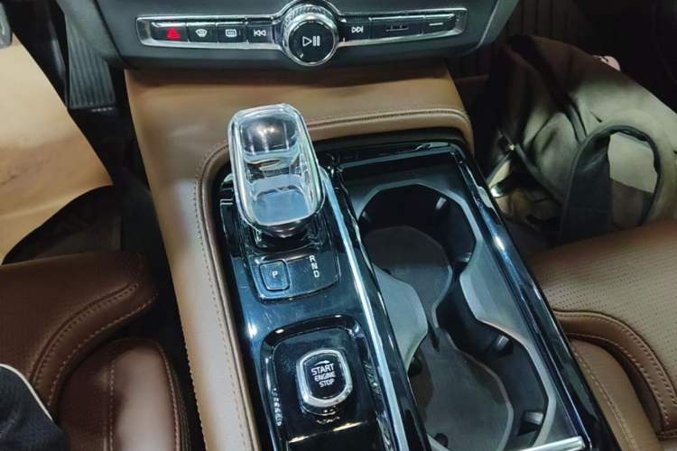 Used Volvo S90 New Energy 2022 Facelift T8 E-Drive Hybrid Intelligent Luxury Edition Gear Lever