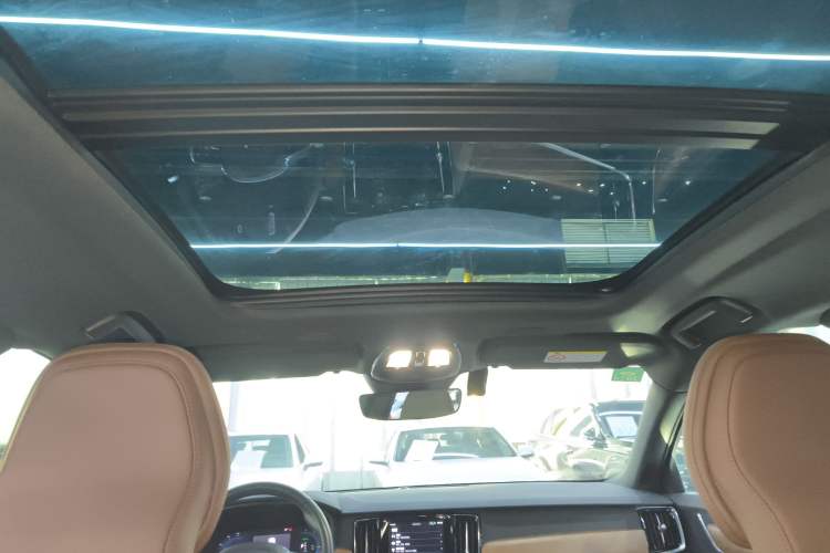 Used Volvo S90 New Energy 2022 T8 eDrive Hybrid Luxury Edition Headliner