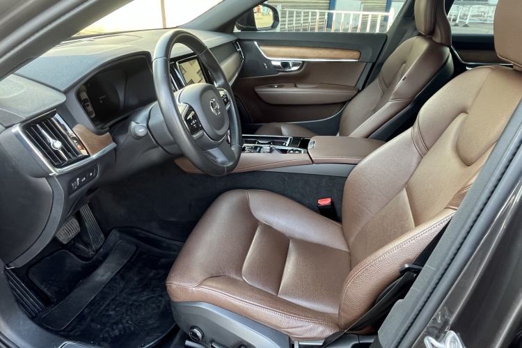 Used Volvo S90 New Energy 2022 T8 eDrive Hybrid Luxury Edition Interior 2