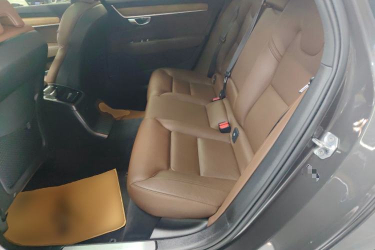 Used Volvo S90 New Energy 2022 T8 eDrive Hybrid Luxury Edition Interior 4
