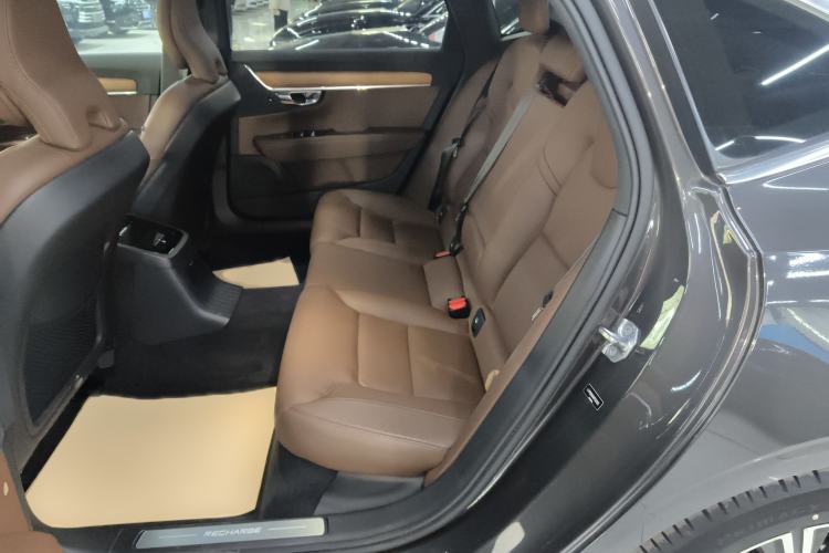 Used Volvo S90 New Energy 2022 T8 eDrive Hybrid Luxury Edition Interior 4