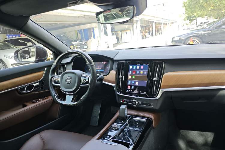 Used Volvo S90 New Energy 2022 T8 eDrive Hybrid Luxury Edition Interior 5