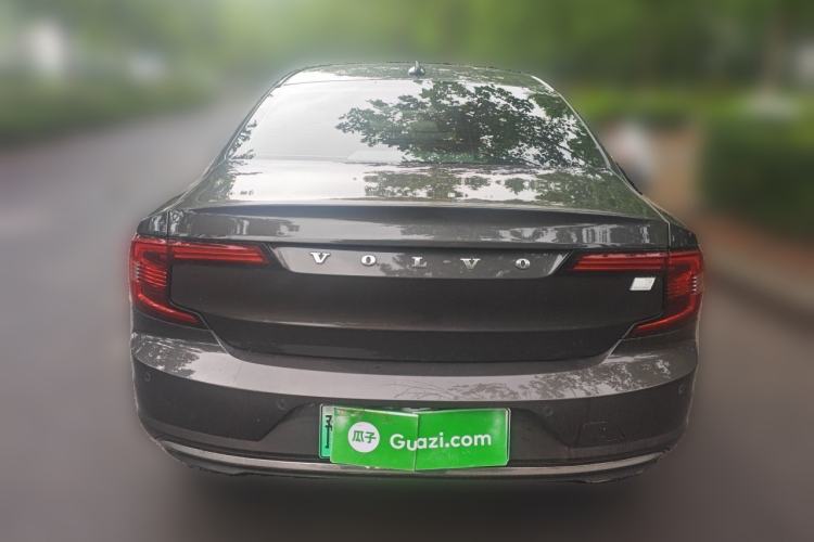 Used Volvo S90 New Energy 2022 T8 eDrive Hybrid Luxury Edition Rear