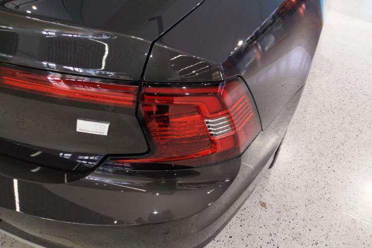Used Volvo S90 New Energy 2022 Restyled T8 E-Drive Hybrid Zhiyi Luxury Edition Right Rear Taillight