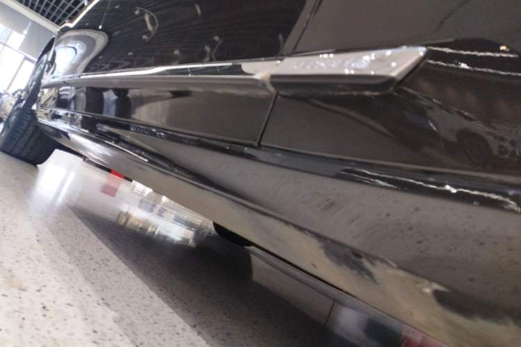 Used Volvo S90 New Energy 2022 Restyled T8 E-Drive Hybrid Zhiyi Luxury Edition Right Side Sill