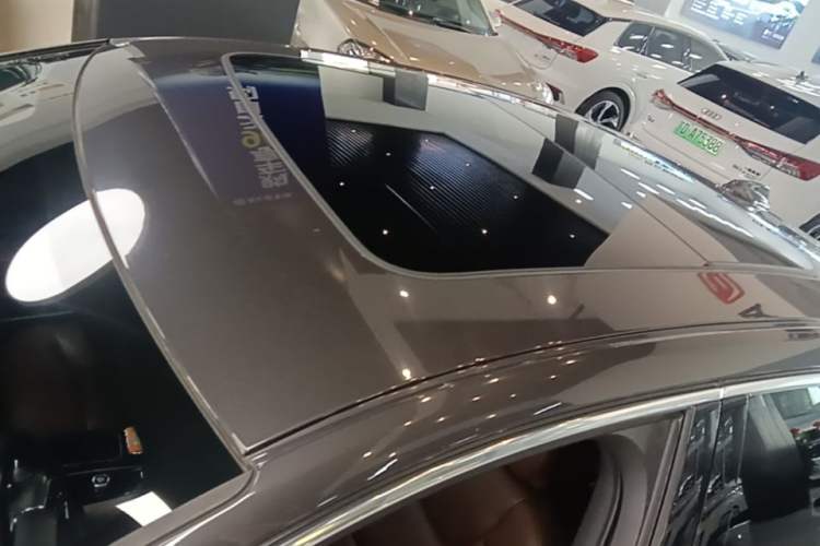 Used Volvo S90 New Energy 2022 T8 eDrive Hybrid Luxury Edition Roof