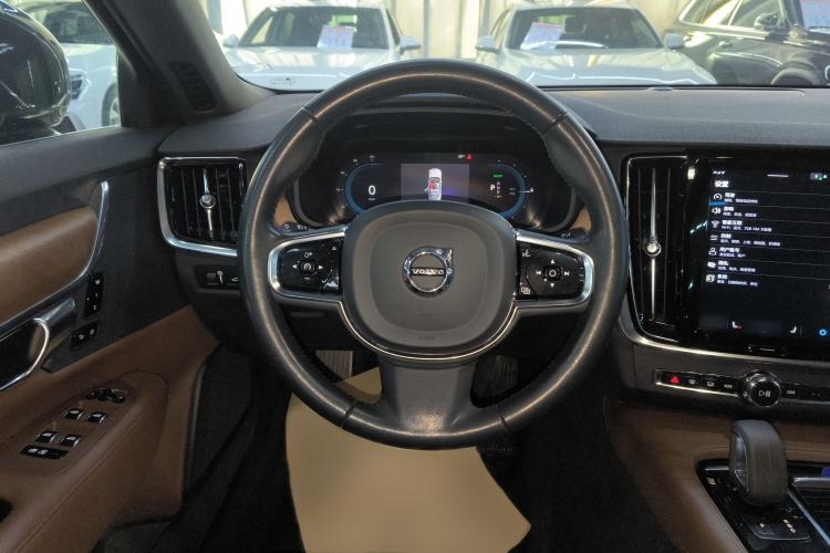Used Volvo S90 New Energy 2022 T8 eDrive Hybrid Luxury Edition Steering Wheel