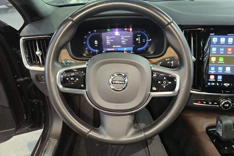 Used Volvo S90 New Energy 2022 T8 eDrive Hybrid Luxury Edition Steering Wheel