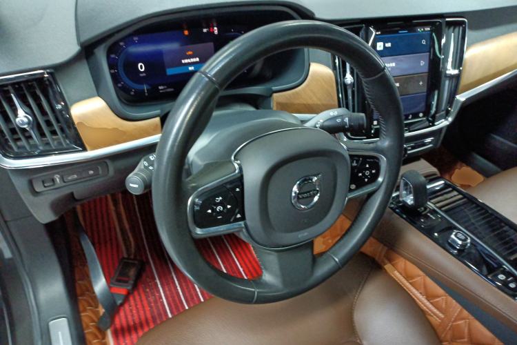 Used Volvo S90 New Energy 2022 T8 eDrive Hybrid Luxury Edition Steering Wheel