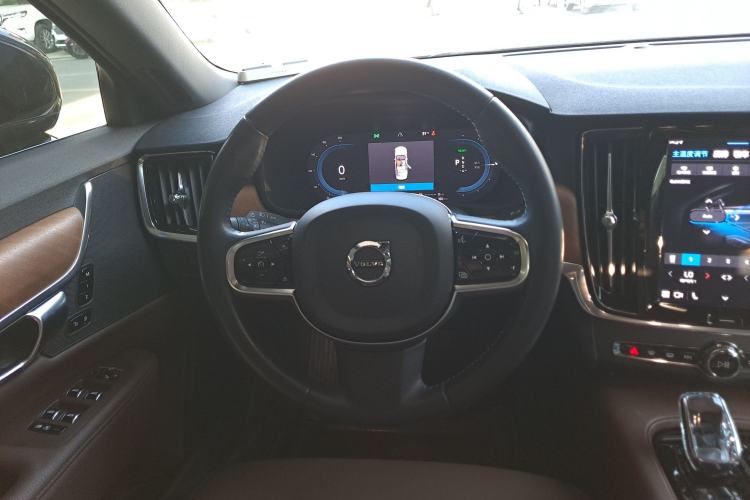 Used Volvo S90 New Energy 2022 Restyled T8 E-Drive Hybrid Zhiyi Luxury Edition Steering Wheel