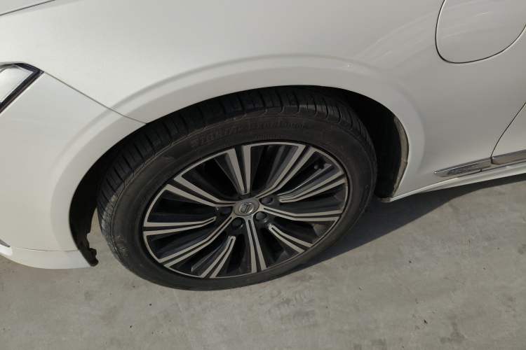 Used Volvo S90 New Energy 2022 T8 eDrive Hybrid Luxury Edition Exterior 7