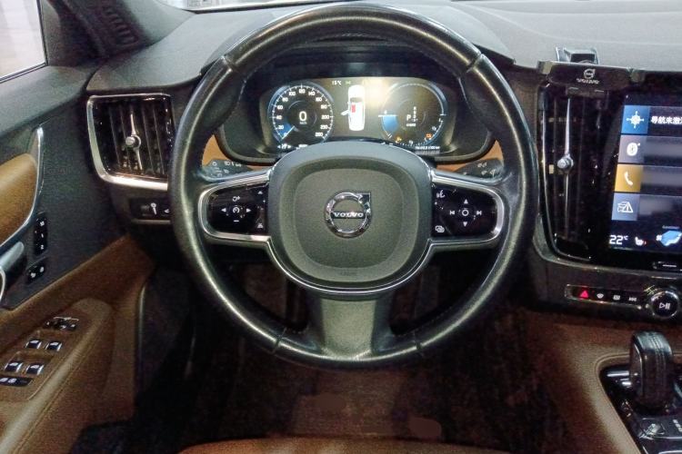Used Volvo S90 New Energy 2022 T8 eDrive Hybrid Luxury Edition Steering Wheel